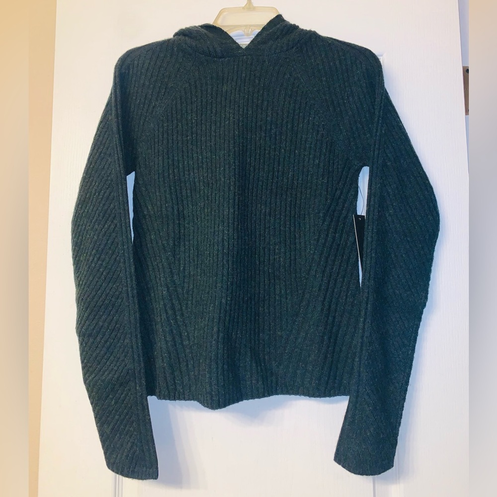 AETHER Ribbed Wool Cashmere Sweater | Women’s Luxe Knit Pullover